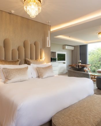 Superior non sea facing suite with bed Superior non sea facing suite with bed